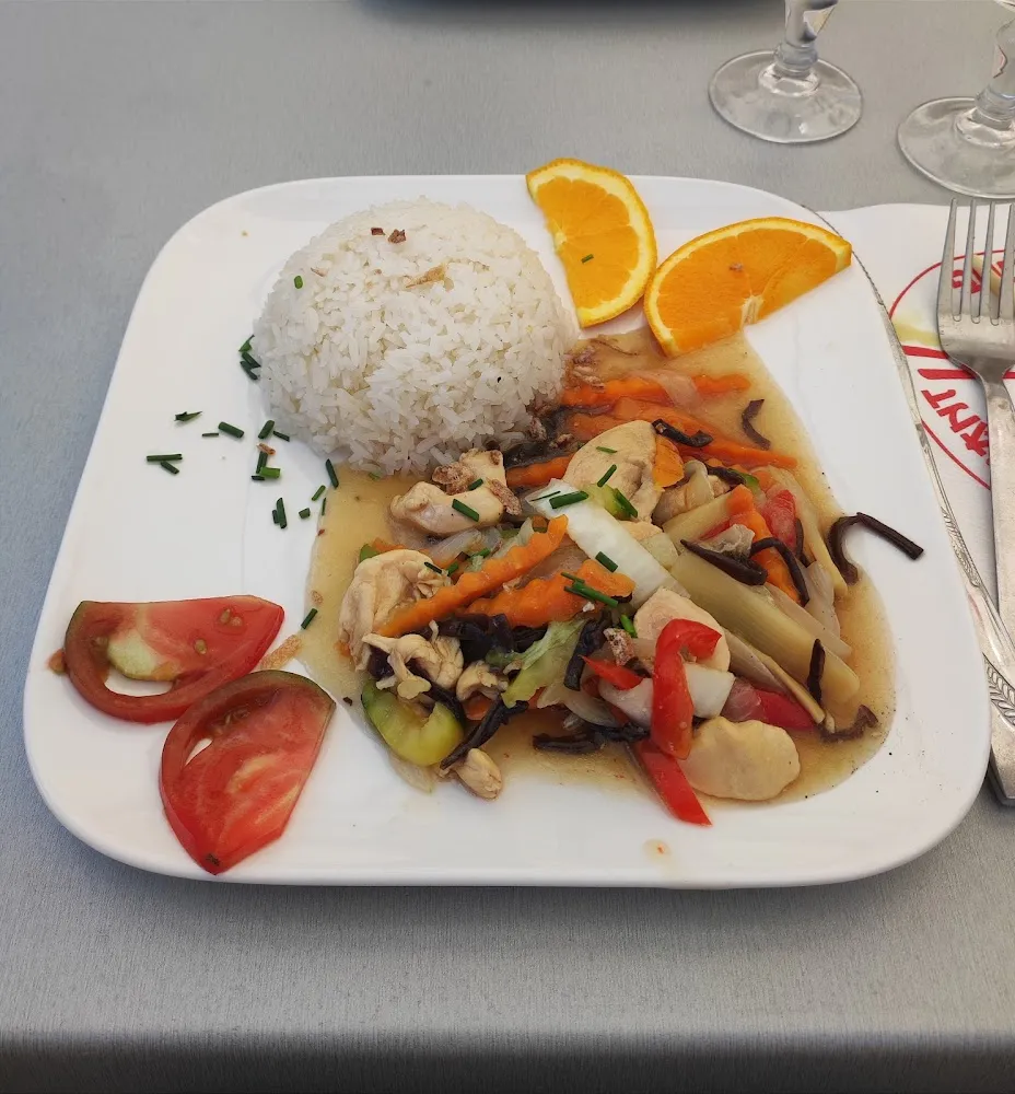 Poulet Aux Champignons Noirs